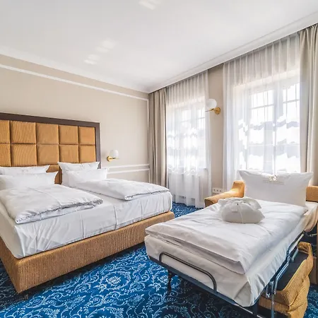 Suitess Hotel