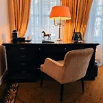 Suitess Hotel 5*