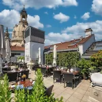 Suitess