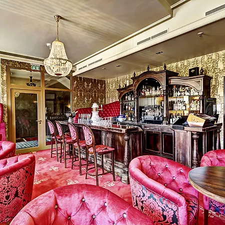 Suitess 5* Δρέσδη