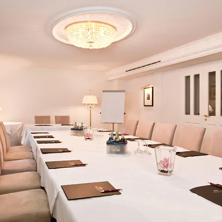 Suitess Hotel 5*