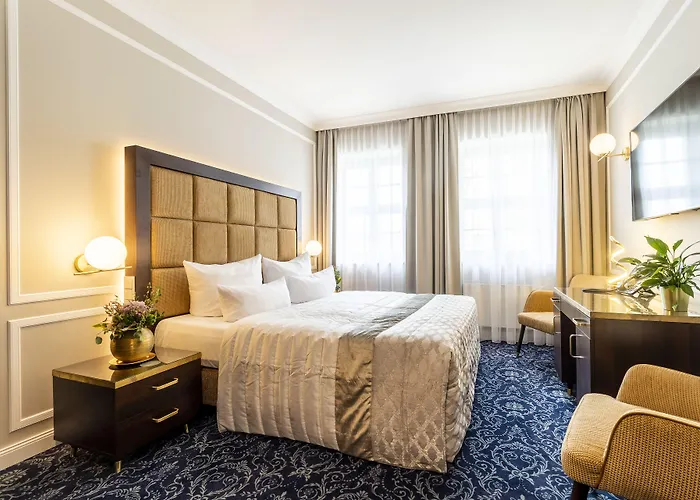 速韦特斯酒店 5*